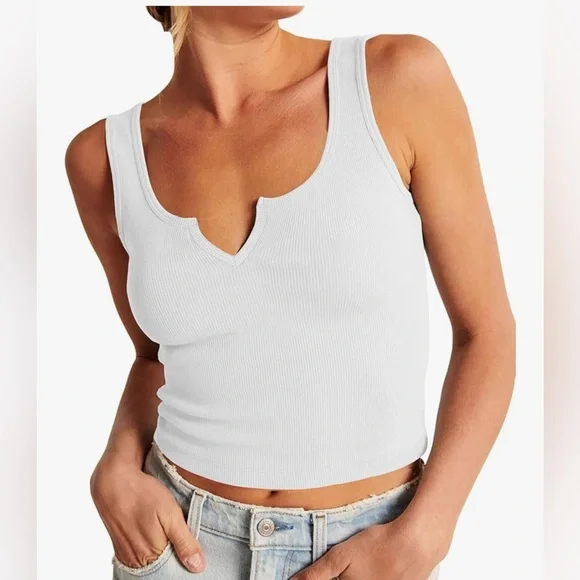 Forever 21 White Ribbed Notched Tank Top M - Picture 1 of 4